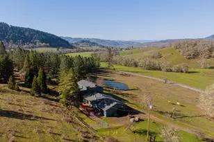 481 Strader Rd, Roseburg, OR 97470 - Photo 1