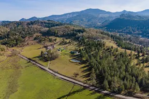 481 Strader Rd, Roseburg, OR 97470 - Photo 47