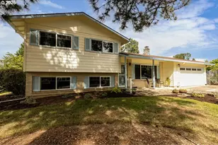 11925 SE 70th Ave, Milwaukie, OR 97222 - Photo 1
