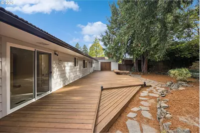 2730 SW Plum Ct, Portland, OR 97219 - Photo 35