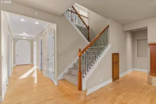 1163 Cedar Ridge Dr, Eugene, OR 97401 - Photo 7