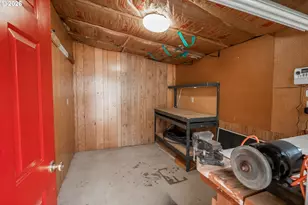 3355 N Delta Hwy, Eugene, OR 97408 - Photo 31