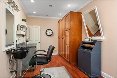 12352 NW Hibbard Dr, Portland, OR 97229 - Photo 21