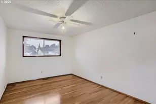 1629 Newport Way, Woodburn, OR 97071 - Photo 13