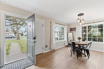 2929 Louisiana St, Longview, WA 98632 - Photo 5