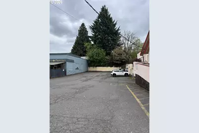 [Address not provided], Portland, OR 97232 - Photo 3