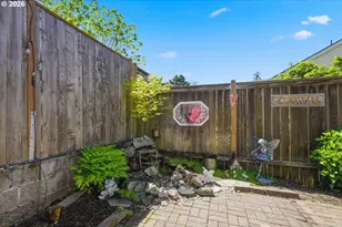 1140 Molly Ln, Eugene, OR 97404 - Photo 37