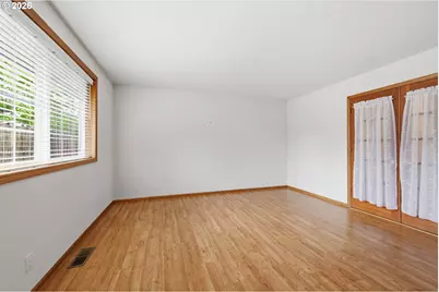 1140 Molly Ln, Eugene, OR 97404 - Photo 23