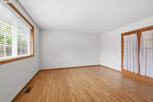 1140 Molly Ln, Eugene, OR 97404 - Photo 23