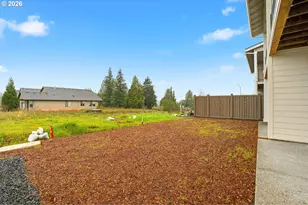 4690 SE 2nd St, Gresham, OR 97080 - Photo 39