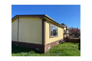 2519 NE 205th Ave, Fairview, OR 97024 - Photo 7