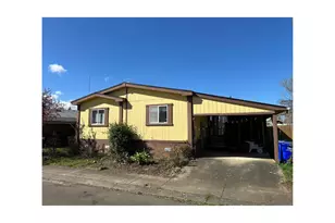2519 NE 205th Ave, Fairview, OR 97024 - Photo 3
