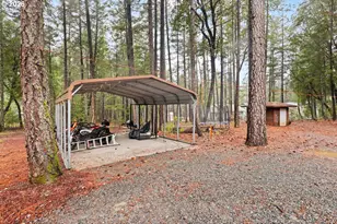 372 Thornbrook Dr, Merlin, OR 97532 - Photo 37
