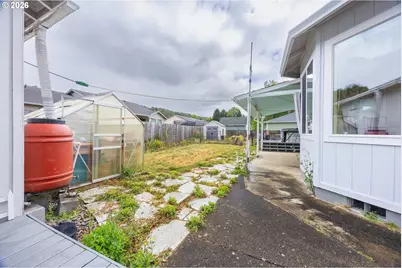 1203 E Second Ave, Sutherlin, OR 97479 - Photo 27