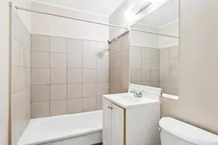 8234 NE Webster St, Portland, OR 97220 - Photo 27