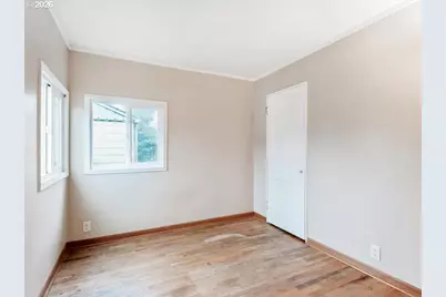 8234 NE Webster St, Portland, OR 97220 - Photo 25