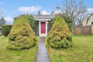 8234 NE Webster St, Portland, OR 97220 - Photo 3