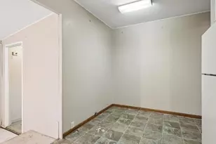 8234 NE Webster St, Portland, OR 97220 - Photo 13