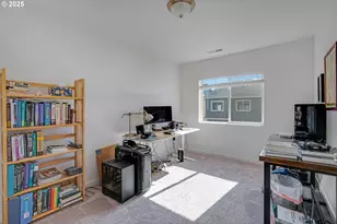 2721 S Magnolia Dr, Cornelius, OR 97113 - Photo 17