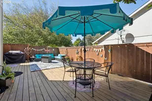 17891 SW George Ct, Beaverton, OR 97078 - Photo 35