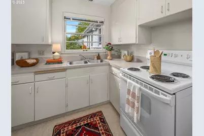 6807 NE Broadway, Portland, OR 97213 - Photo 17