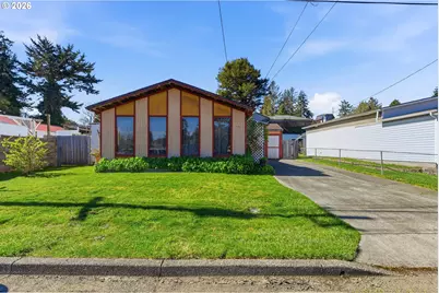 474 N Wasson St, Coos Bay, OR 97420 - Photo 1
