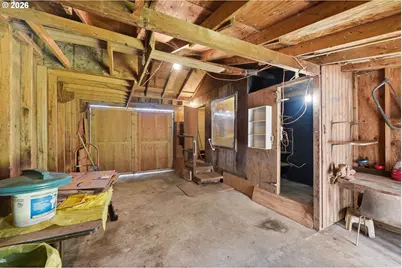 474 N Wasson St, Coos Bay, OR 97420 - Photo 19