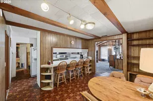 474 N Wasson St, Coos Bay, OR 97420 - Photo 7