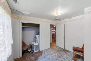 474 N Wasson St, Coos Bay, OR 97420 - Photo 17