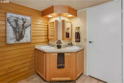 1475 Green Acres Rd #121, Eugene, OR 97408 - Photo 11