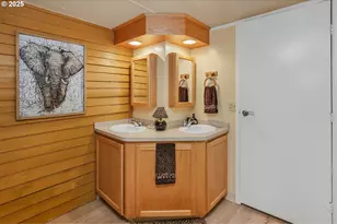 1475 Green Acres Rd, Eugene, OR 97408 - Photo 11