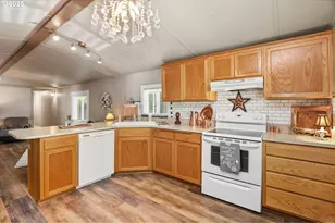 1475 Green Acres Rd, Eugene, OR 97408 - Photo 5