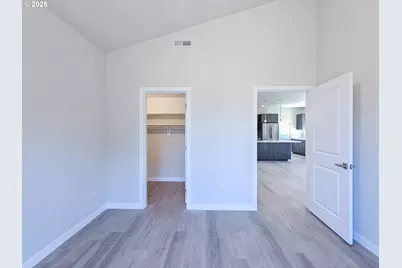 28683 SW Canyon Creek Rd S, Wilsonville, OR 97070 - Photo 17