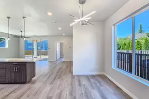 28683 SW Canyon Creek Rd S, Wilsonville, OR 97070 - Photo 5