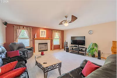 15908 SE 5th St, Vancouver, WA 98684 - Photo 9