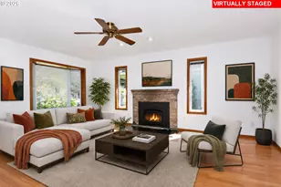 8600 SE Hood St, Clackamas, OR 97015 - Photo 3