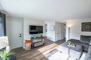 1109 SW 15th St, Lincoln City, OR 97367 - Photo 7