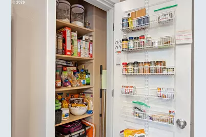 2513 NW 3rd Ter, Gresham, OR 97030 - Photo 11