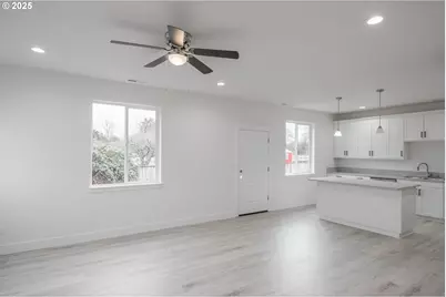 2476 Roll Tide Ct, Lebanon, OR 97355 - Photo 27