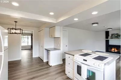 14785 NW Perimeter Dr, Beaverton, OR 97006 - Photo 11