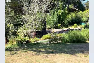88360 Highway 42, Bandon, OR 97411 - Photo 15