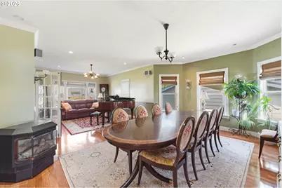 2139 McPherson St, North Bend, OR 97459 - Photo 13