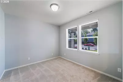 5290 Squirrel St, Springfield, OR 97478 - Photo 7