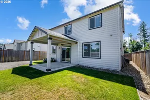 5290 Squirrel St, Springfield, OR 97478 - Photo 3