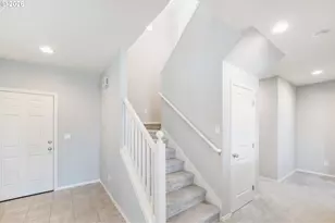 5290 Squirrel St, Springfield, OR 97478 - Photo 17