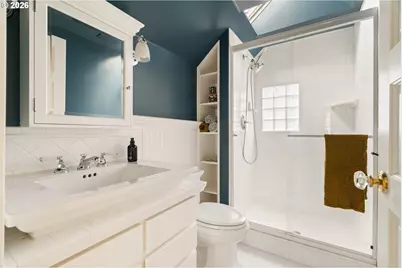 2235 NE 37th Ave, Portland, OR 97212 - Photo 27