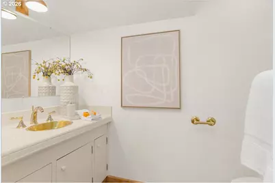 4317 SW Bernard Dr, Portland, OR 97239 - Photo 31