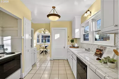 2614 NE 42nd Ave, Portland, OR 97213 - Photo 13