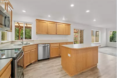 12262 SW 114th Ter, Tigard, OR 97223 - Photo 11