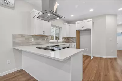 9263 E Burnside St, Portland, OR 97216 - Photo 5